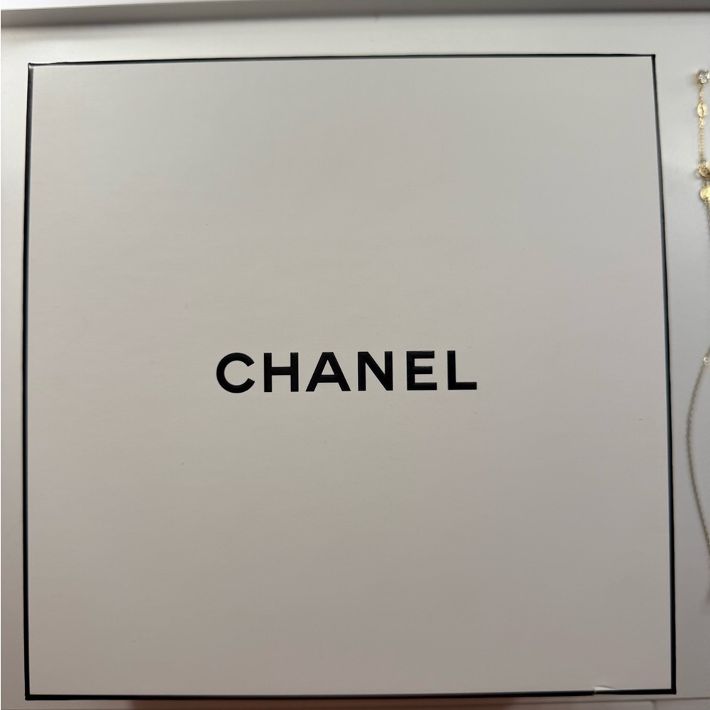 CHANEL Gift/Decorative Box